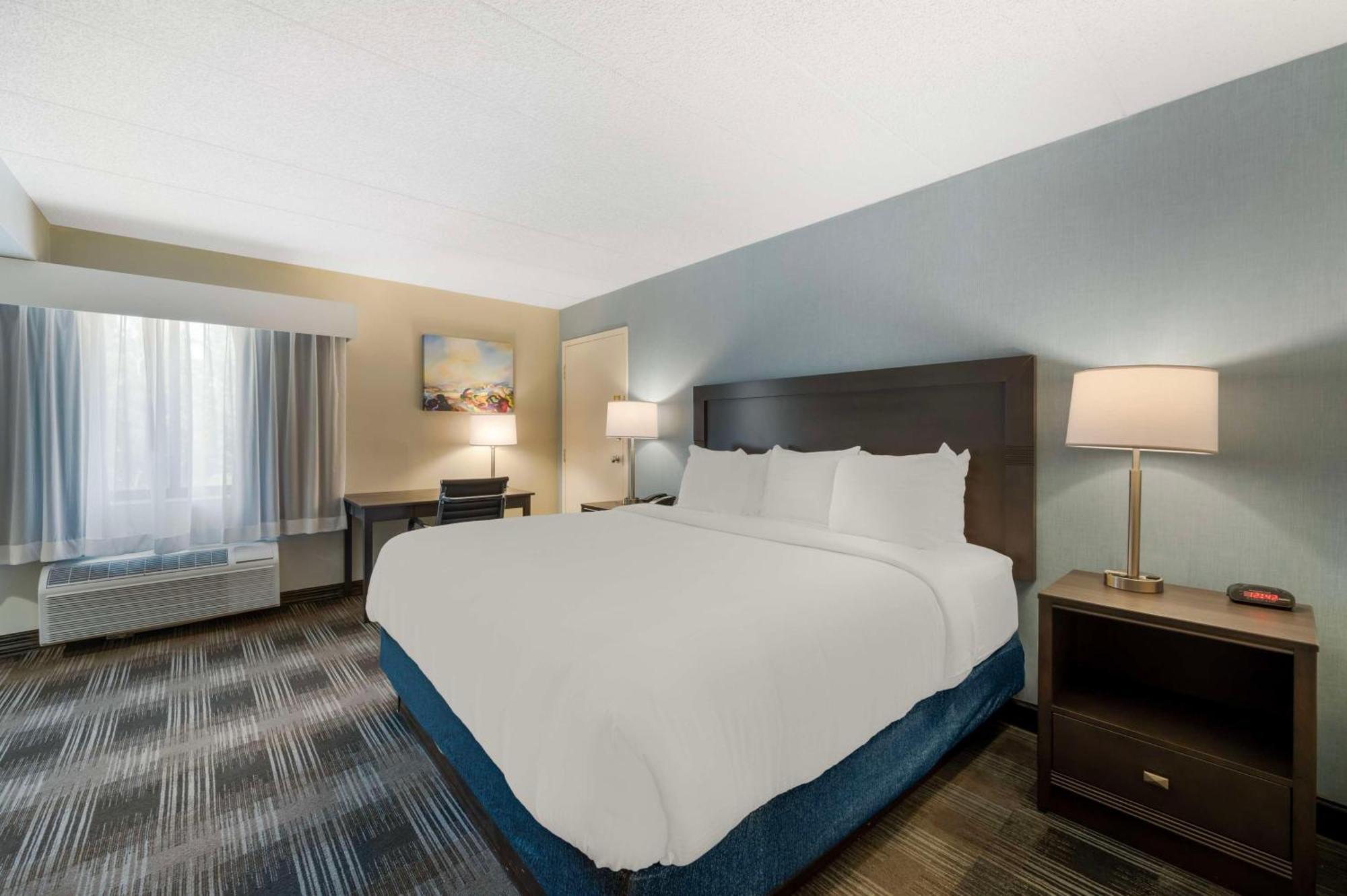 Best Western Plus Alexandria Fort Belvoir Mount Vernon Exterior photo